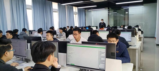我院成功舉行首期“1+X”Java應(yīng)用開發(fā)職業(yè)技能等級證書（初級）認(rèn)證考試，推動信息教育技科融合